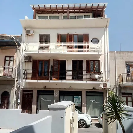 Per Noi 2 Appartement Capo dʼOrlando